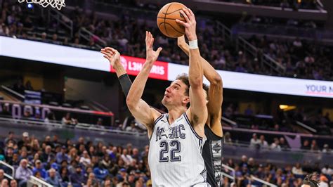 Charlotte Hornets at Orlando Magic odds, picks and predictions.